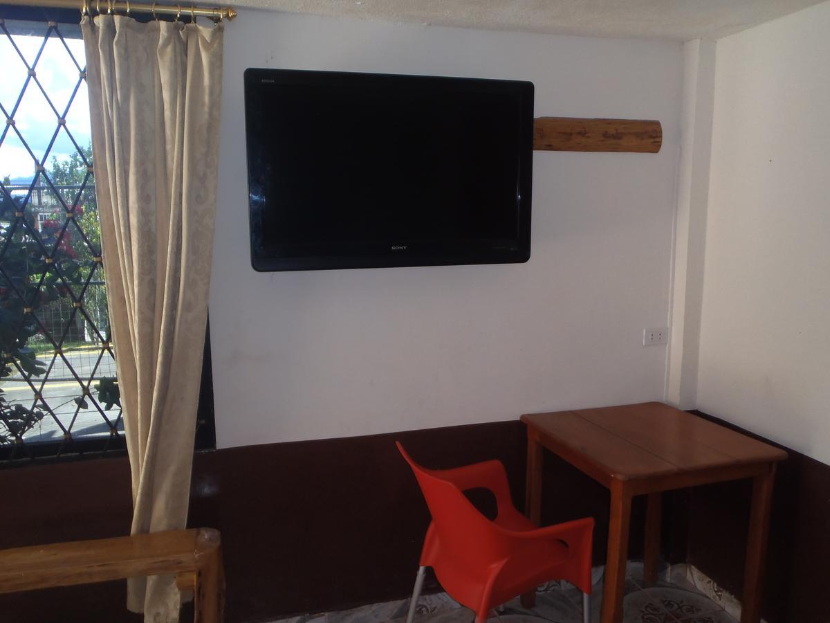 Hostal Limoncocha テナ エクステリア 写真